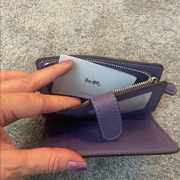 Coach Lavender Leather Wallet - Picture 5 of 5